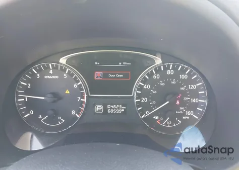 2015 Nissan Altima 2.5/2.5 S/2.5 Sl/2.5 Sv z USA, uszkodzony, nr VIN 1N4AL3AP7FN884318